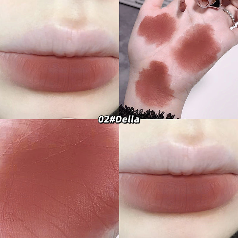 02 - Della