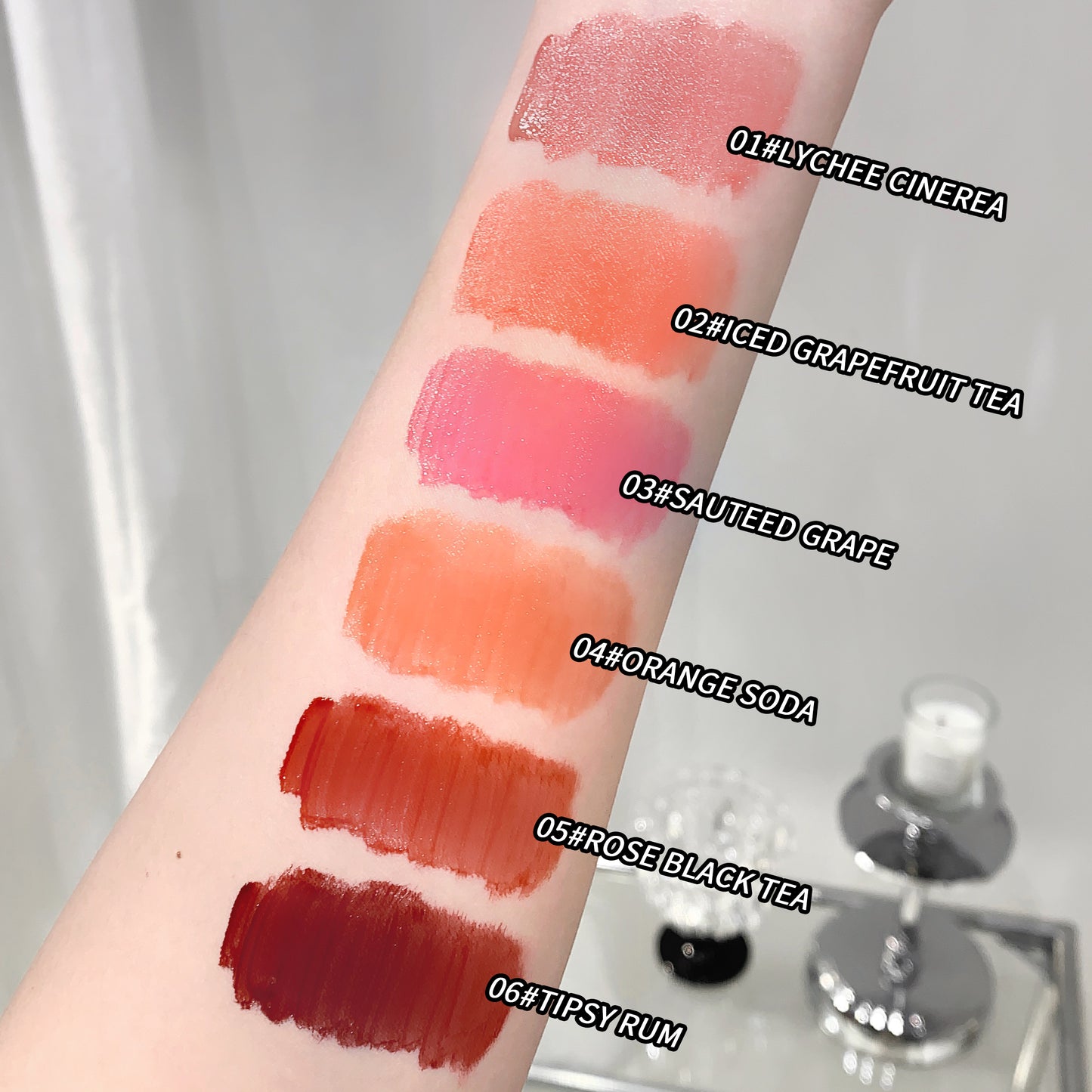 Gege Bear Hydrating Lip Glaze