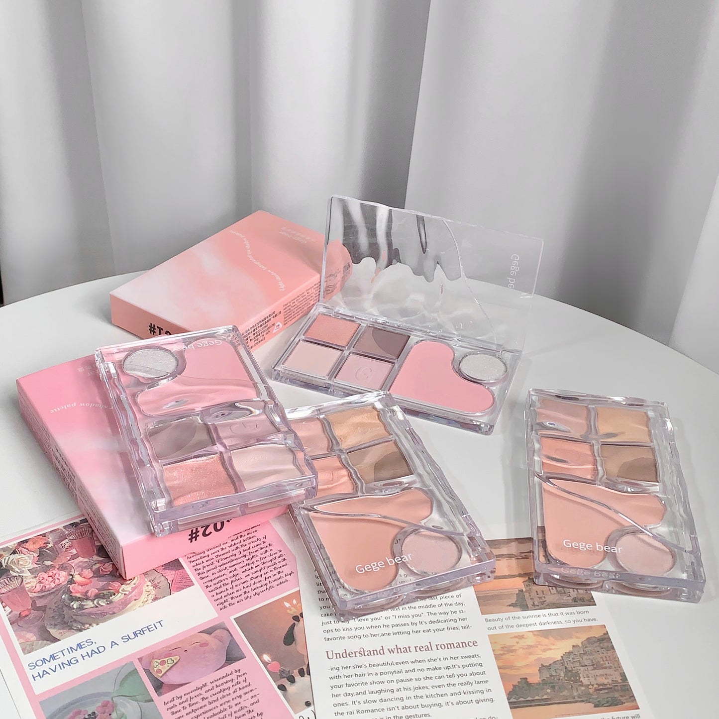 Gege Bear Light & Shadow Integrated Eye Palette