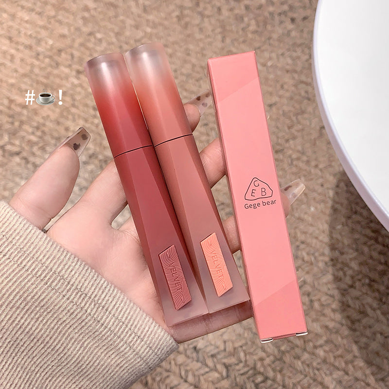 Gege Bear Velvet High-Fixing Lip Glaze