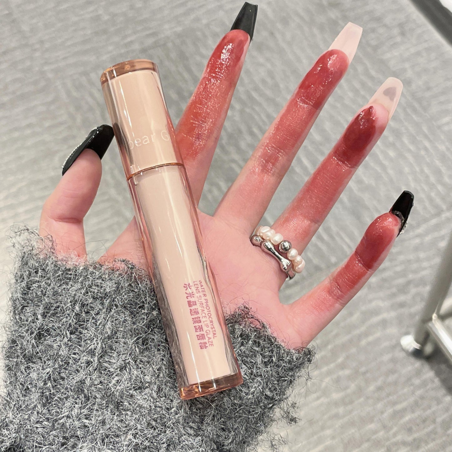 Gege Bear Water Photocrystal Lens Lip Glaze